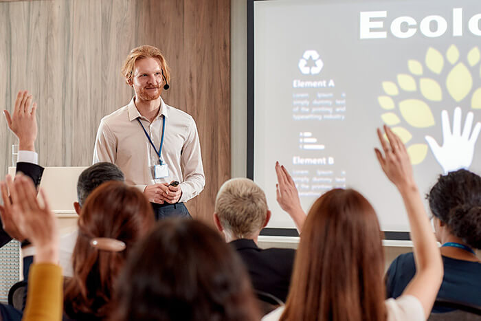 The OGIA is accepting speaker proposals for MidwestGreen, to be held Nov. 1-3 in Columbus at the Greater Columbus Convention Center.