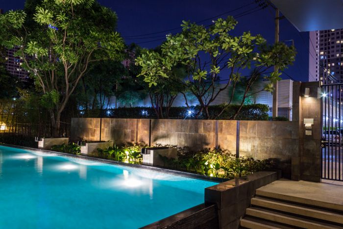 IMG_lighting-pool