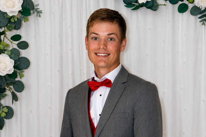 Carter Peters_headshot